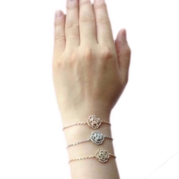 KATE SPADE • Gold Crystal Rose Pavè Bracelet - Picture 5 of 5